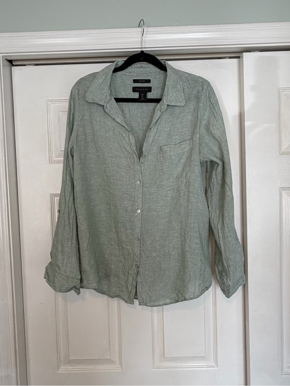 Tahari Light Sage Green Linen Button-Down Shirt